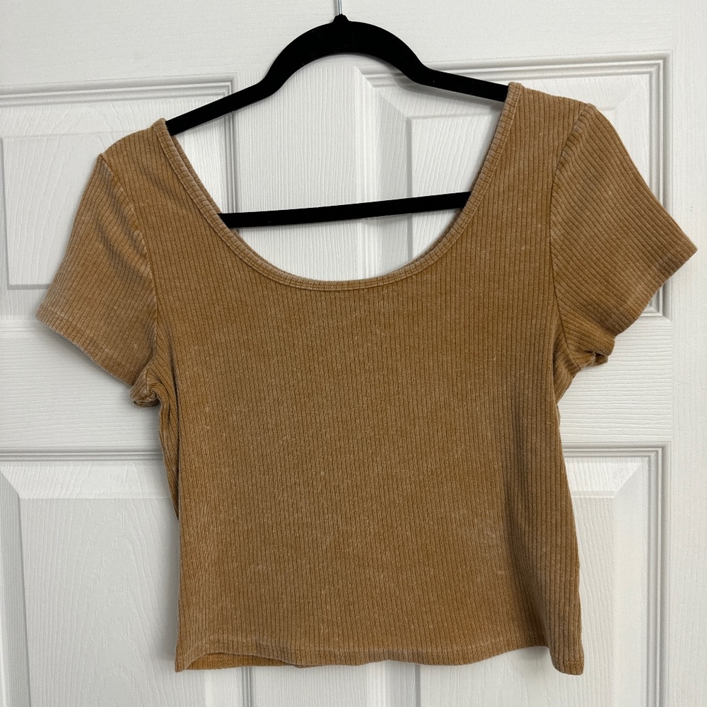 Ribbed crop top